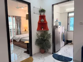 Cozy 1BHK with City View in Bandra West 401 - Image 5