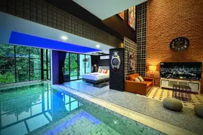 Z Loft Seaside FashionDesigner Loft - Image 4