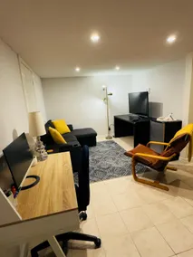 Cozy Stay Near Toronto Airport! - Image 2