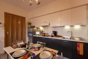 Casa Fiorita: Leggiuno 100 meters from lake Apartment with shared Pool - Happy Rentals - Image 5
