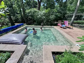 Stunning forest cottage with pool, sauna & hot tub - Image 2