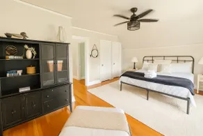 Walk to Longwood • Sleeps 6 • Near Hampden-Sydney - Image 3