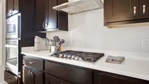 Spacious Modern Retreat with Yard- Pet- Friendly - Image 3