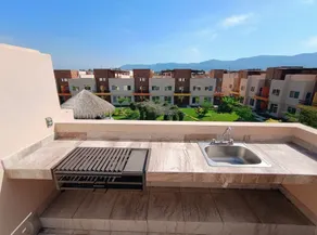 Beautiful residential house with a pool - Image 2
