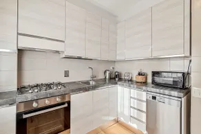 Comfort Living's apartment - Image 4