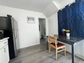 Private access suite + private kitchen + private bathroom #M - Image 3