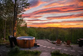 Modern Cabin: View, Hot Tub, 10 min Walk to Lake - Image 4