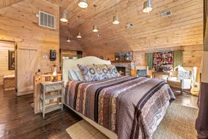 Charming Cabin Retreat • Pet-Friendly & Trails - Image 3
