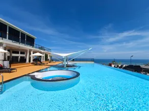 Karon Beach/Premium Apartment Suite/Pool/Gym - Image 4