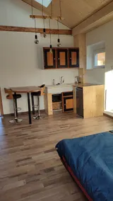 Quiet independent studio with outdoor area - Image 3