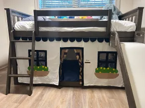 Family-Friendly & Work-Ready Private Guest Suite - Image 4