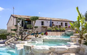 Gorgeous home in Giarratana - Image 2