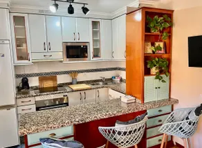 Apartment with garage in Buenavista, Oviedo - Image 4