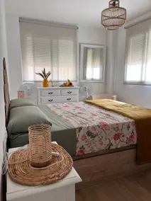 1 Apartment with pool and beach - Image 5