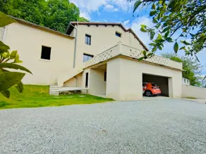 The Haute House - Image 3