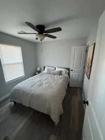 1524 Charmer - Image 4