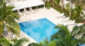 Club Hemingway - Image 3