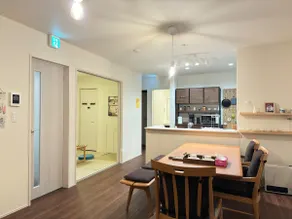 Near Narita Airport/5 min walk to the train/2 free parking spaces/Next to 7-Eleven/The Maruko - Image 5