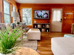 Ray of Sunshine Cabin +PrivateDock & Kayaks - Image 3