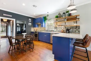 Historic Shotgun House *Walk To Town* Biking* - Image 3