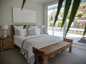 Ocean’s Edge – 50m direct access to Robberg Beach - Image 4