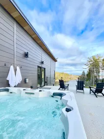 Broadside at Summerville Beach - Hot tub - Image 2