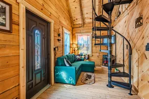 Bear Cabin At Twice Is Nice Foothills Retreat - Image 4