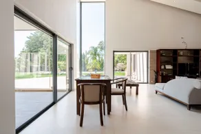 Family Country House - Image 5