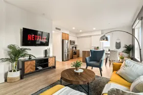 Stylish K-Town 2BD Home | Parking, Gym & Pool - Image 5