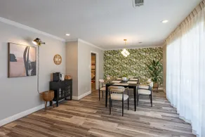 Poolside Paradise & Game Room near NRG stadium - Image 3