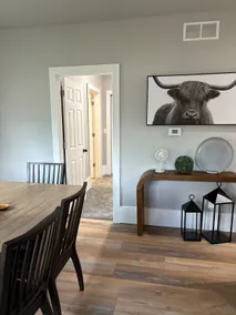 Phenomenal Stunning Downtown Home Salina - Image 5