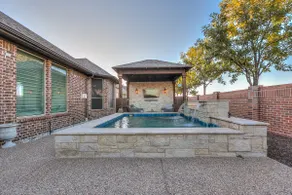 4 BR/2.5 BA - 5 Min to DFW - Image 5