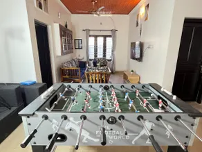 VAR- Coastal Haus 5 Min to Beach, AC 4BHK-Foosball - Image 3