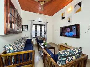 VAR- Coastal Haus 5 Min to Beach, AC 4BHK-Foosball - Image 4