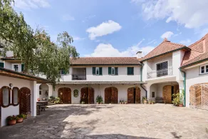 Apartment in the castle - Image 3
