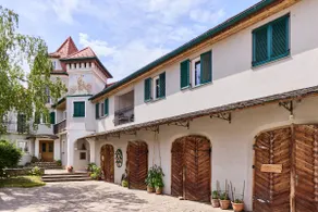 Apartment in the castle - Image 2