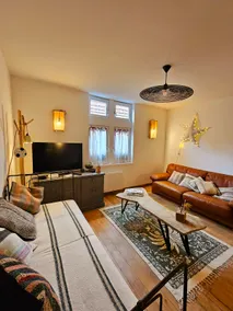 Triplex, private indoor terrace, right in the center - Image 5