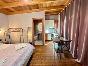 Cubo House: relaxing private suite - Image 4