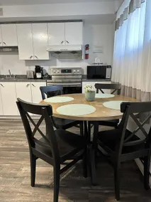 Charming apartment in the basement - Image 4