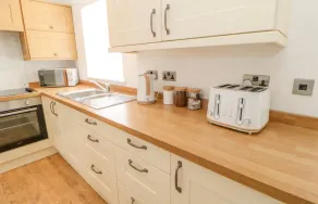Ploughmans Cottage - Image 4