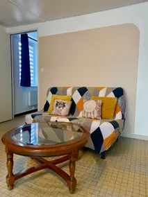 The small Lalye house - Image 5