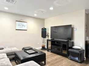 Stylish 3BR/2BA Modern Retreat | Newly Built - Image 2