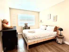 Stylish 3BR/2BA Modern Retreat | Newly Built - Image 4