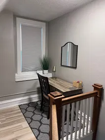 The Hudson Carriage Townhouse - Image 3