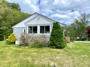 3 bedroom home near the beach - Image 2
