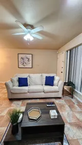 Stunning Condo in Med Cntr by USAA,LaCantera n DT! - Image 3