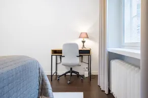 Hidden Gem with Private Sauna, In City Center - Image 5