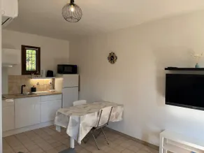 Cozy, renovated studio [7] parking, WiFi, pétanque - Image 4