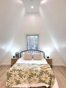 Unique A-Frame Cabin - Image 3