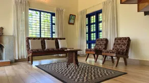 Silver Oaks Plantation Cottage - Image 2